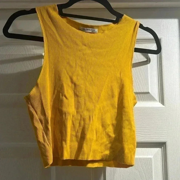 Mustard Tank​​​​​​​​​​​​​ - Picture 1 of 4